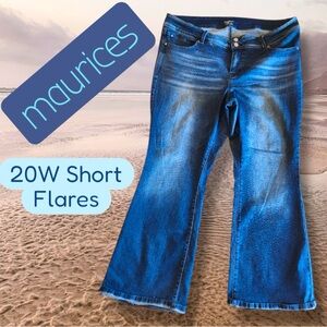 Maurices Plus Size 20W Short Flared Super Comfy Mid Rise Jeans Sandblasted NWOT